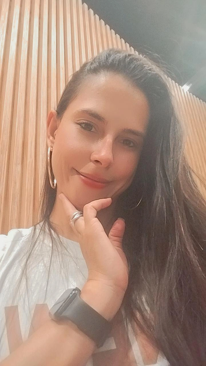 Avatar Julyana Araújo Oliveira